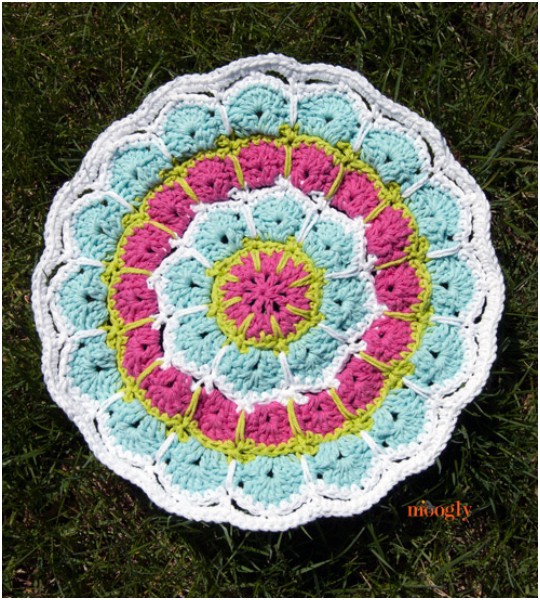 Crochet Magic Spike Mandala