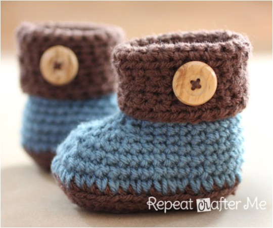 Crochet Cuffed Baby Booties