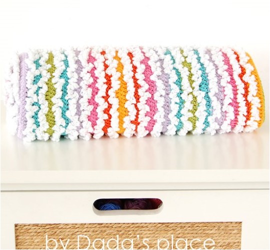 Crochet Rainbow Ruffle Blanket 