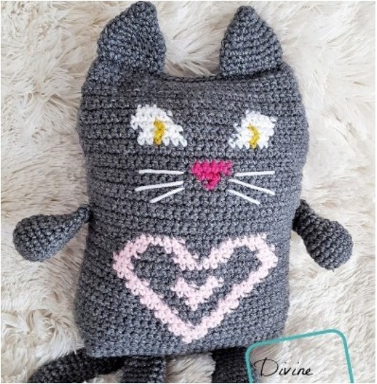 Crochet Sweetheart Cat Ami