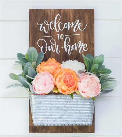 Easy DIY Front Porch Welcome Signs