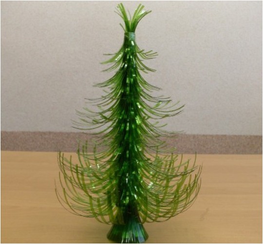 DIY Plastic Bottle Christmas tree