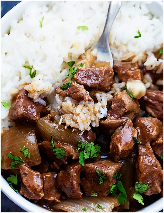 Slow Cooker Beef On Rice