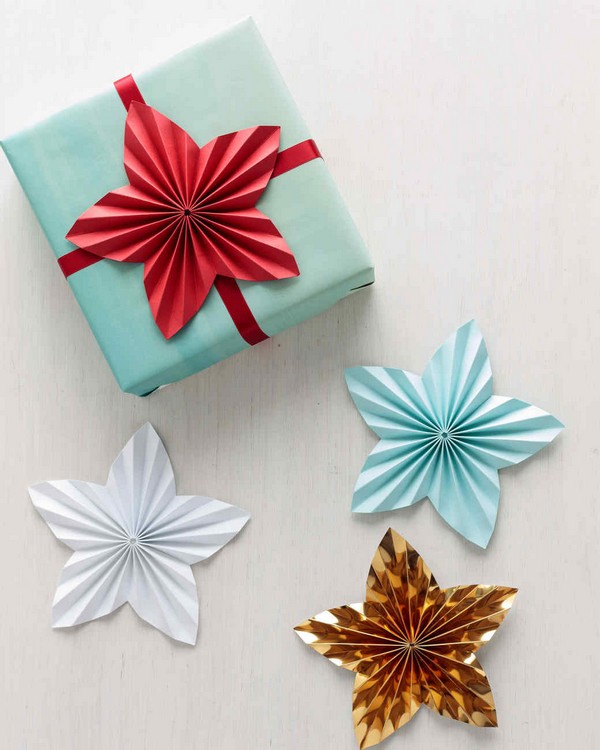 Paper Star Gift Toppers
